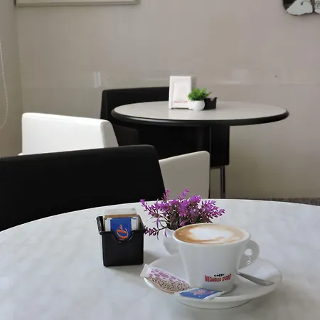 Ξενοδοχείο Sabrina