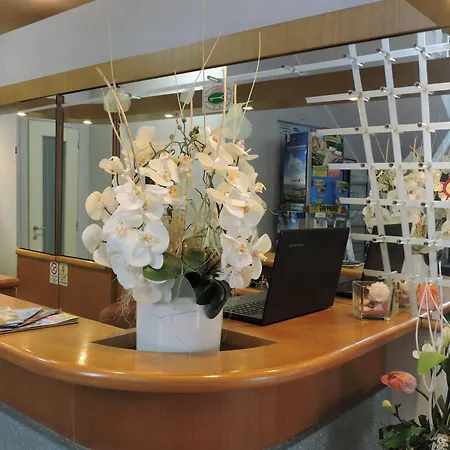 Sabrina Ξενοδοχείο 2*