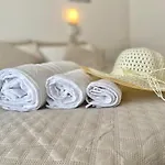 Sabrina Hotel 2*