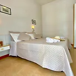Hotel Sabrina 2*