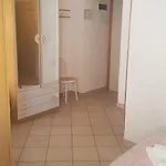 Sabrina Hotel