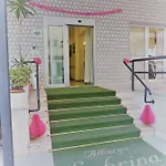 Sabrina Hotel 2*