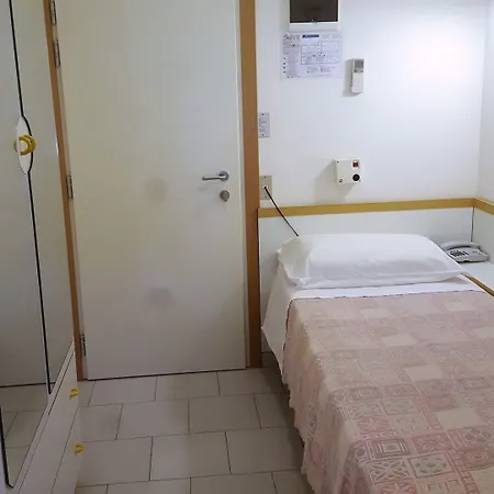 Hotel Sabrina 2*