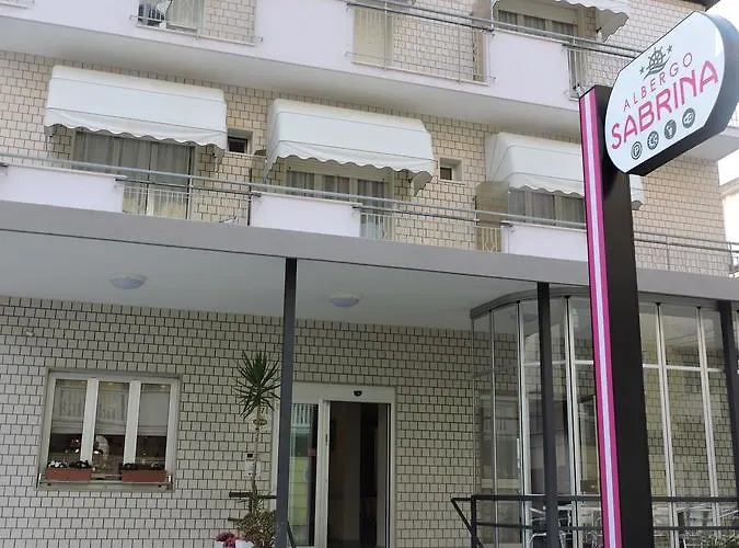 Sabrina 2*